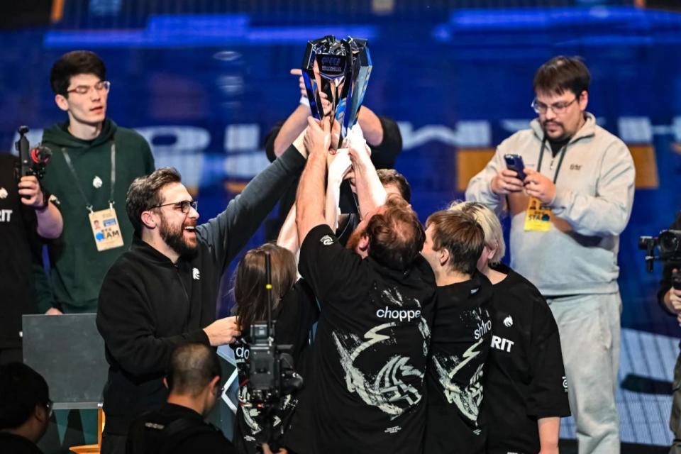 二中期爆发 二中期爆发