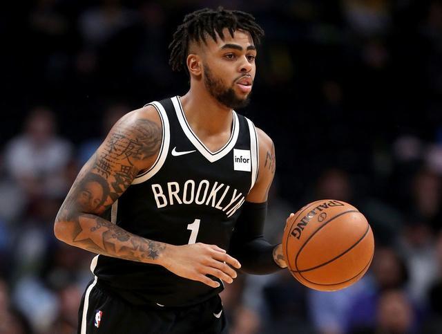 贴回他身上 贴回他身上